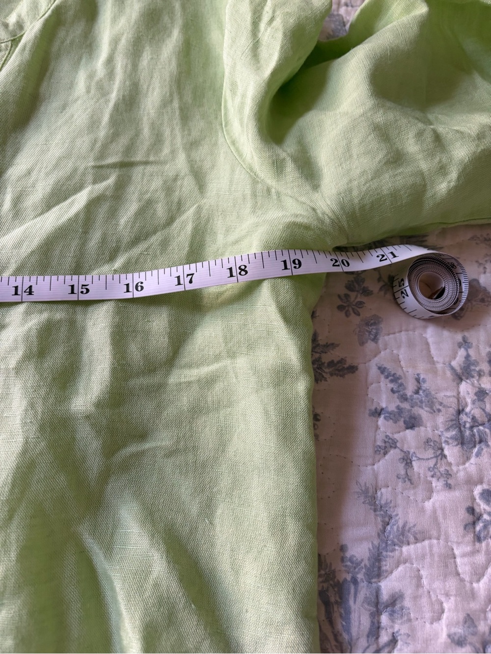 Boston Proper Women’s Small Lime Green Button/Tie Front Linen Top flared sleeves - Picture 8 of 12